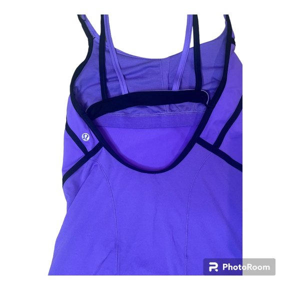 Lululemon Ignite tank, excellent condition, purple, black, SIZE 6 MEDIUM - Picture 3 of 3